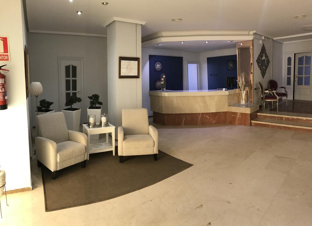 ולנסיה דה דון חואן Hotel Valjunco מראה חיצוני תמונה