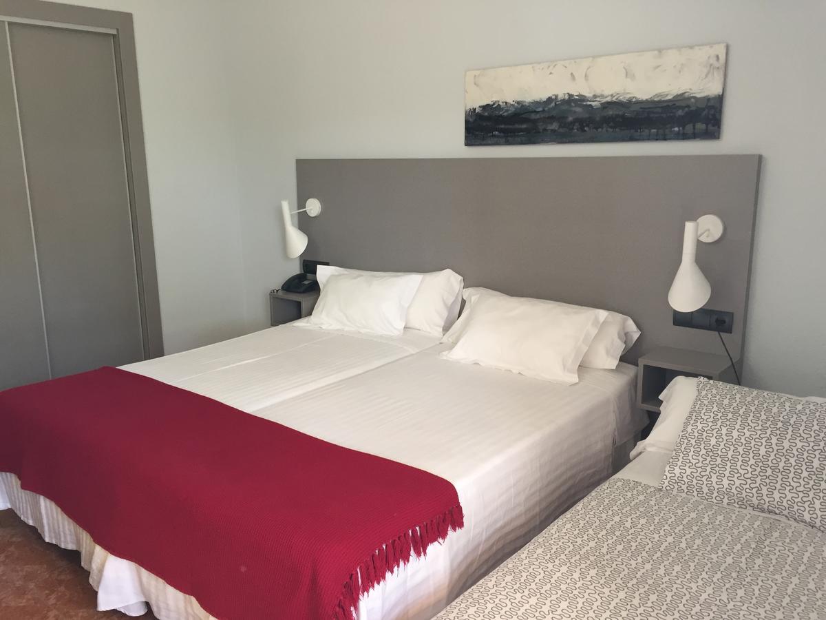 ולנסיה דה דון חואן Hotel Valjunco מראה חיצוני תמונה
