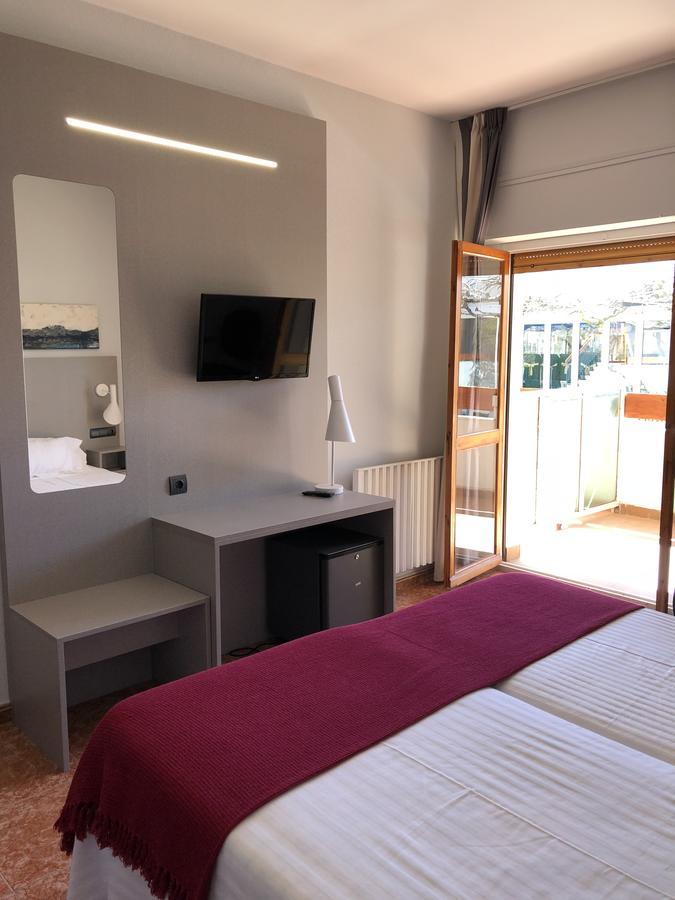 ולנסיה דה דון חואן Hotel Valjunco מראה חיצוני תמונה